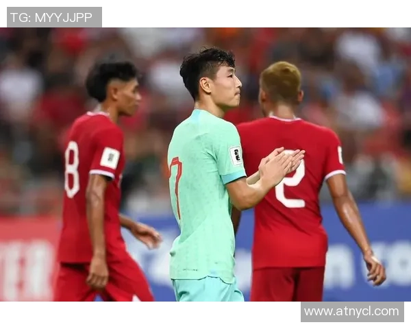 国内综艺节目热邀足球明星加盟引发观众热烈讨论与期待