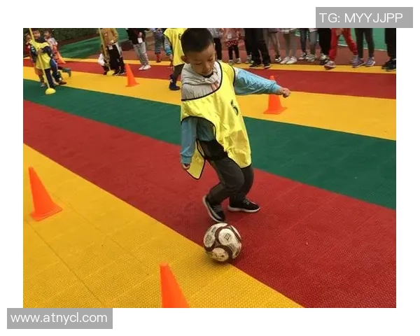 足球明星如何通过善举传递爱心与希望点亮社会的未来 足球明星如何通过善举传递爱心与希望点亮社会的未来